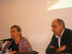 Odile Rodríguez de la Fuente de FFRF i Andoni García de COAG inaugurant i presentant el Seminari